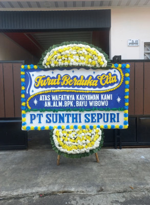 Papan Bunga Duka di Naman Teran